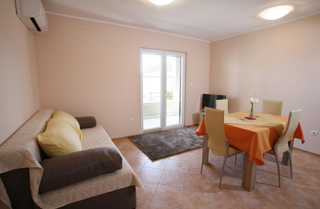 Apartment Fila I Jure Solin Camera foto