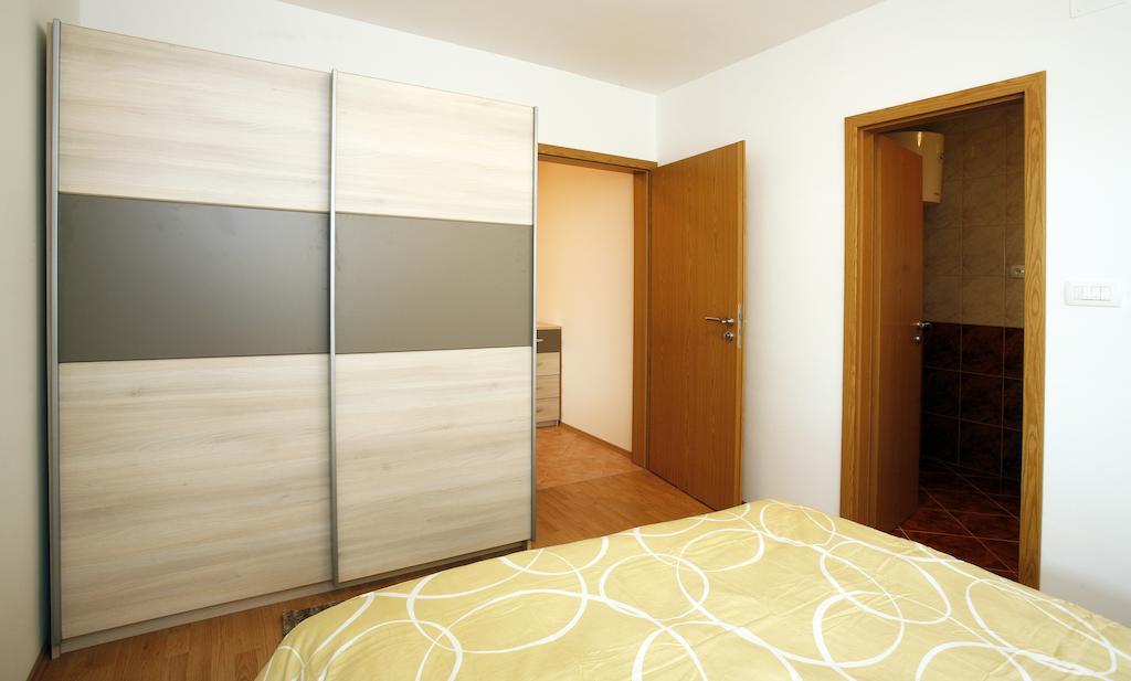 Apartment Fila I Jure Solin Camera foto