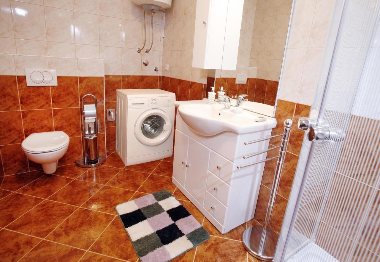 Apartment Fila I Jure Solin Camera foto