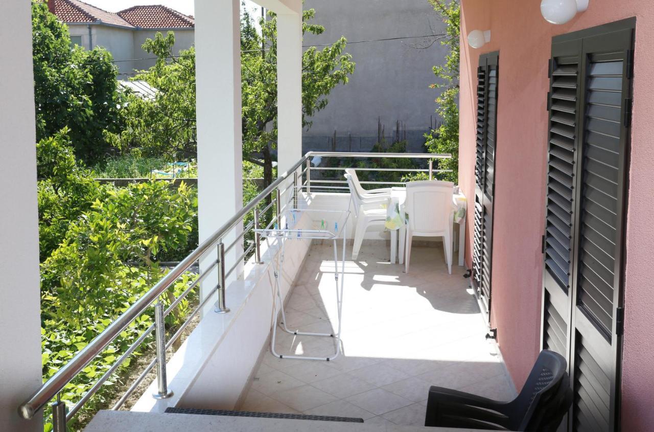 Apartment Fila I Jure Solin Camera foto
